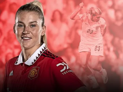 Vì sao Alessia Russo của M.U được Arsenal trả giá kỷ lục thế giới?