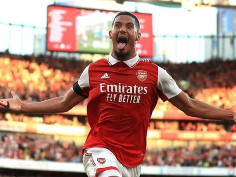 Kỳ chuyển nhượng trong mơ của Arsenal