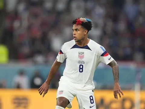 Wilshere ấn tượng với sao tuyển Mỹ