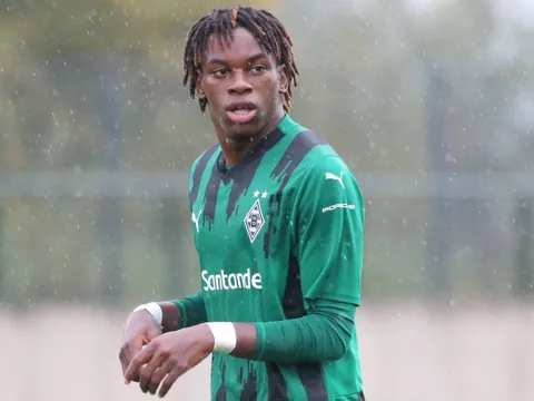 Juve nhắm tới sao mai Bundesliga