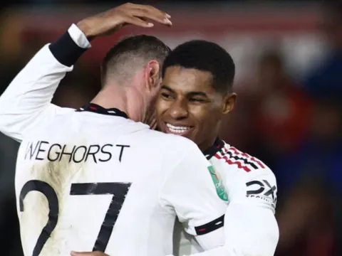 Wout Weghorst: "Chúng tôi đã may mắn"