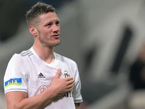 Wout Weghorst có gì hơn các tiền đạo Man United?