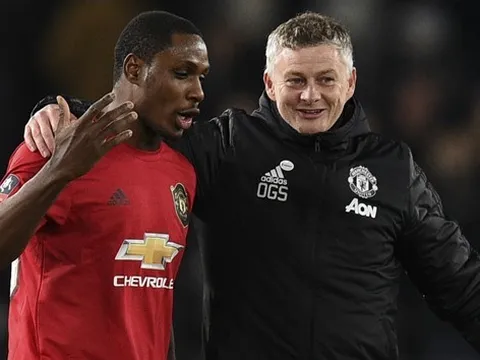 Wout Weghorst mang đến Man United điều Solskjaer muốn