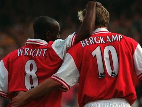 Rio Ferdinand chỉ ra đối thủ khó chịu nhất bên phía Arsenal