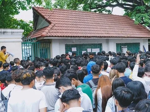 Campuchia sợ 'vỡ sân' ở môn bóng đá SEA Games
