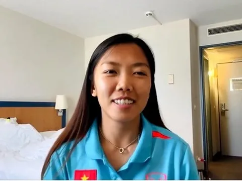 Huỳnh Như trổ tài ca hát chúc mừng sinh nhật mẹ gây xúc động