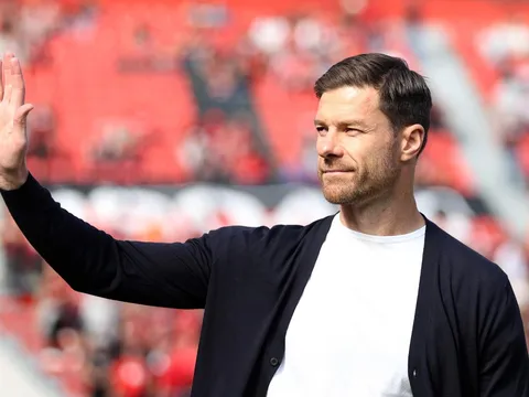 Mức phí để Real tái hợp Xabi Alonso