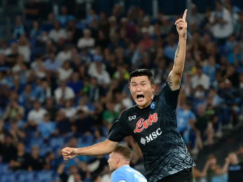 Xác nhận: Kim Min-Jae rộng đường đến M.U hơn Liverpool