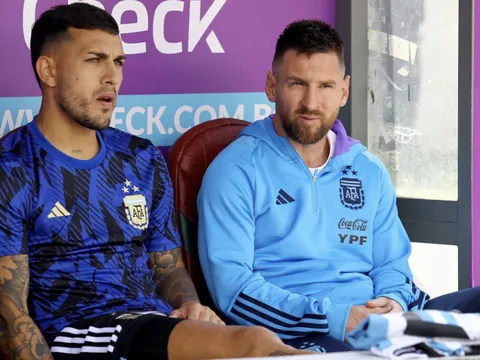 Scaloni nói nguyên nhân không tung Messi vào sân