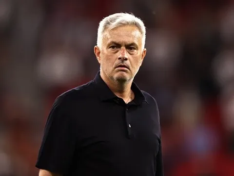 Xác nhận: Mourinho từ chối đề nghị 30 triệu bảng