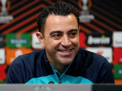 Lộ diện 7 cái tên chia tay Barcelona