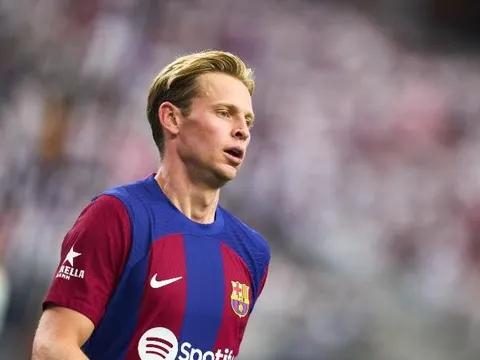 Xavi sẵn sàng để De Jong và Gundogan làm 'con tốt thí'