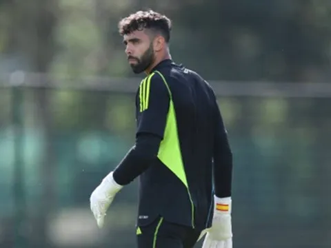 Tân binh Arsenal sắp có màn debut