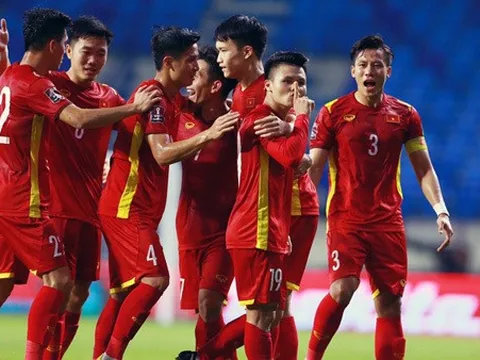 Xem Thái Lan đá, chuyên gia chỉ ra 1 điều cho Việt Nam