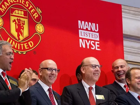 Xếp hạng 3 bản hợp đồng tệ hại nhất dưới thời Glazers: Điểm mặt Antony