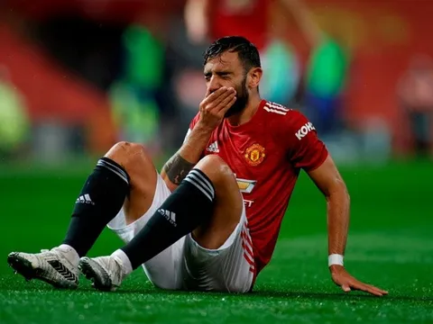 Xót xa cho Bruno Fernandes tại Man Utd chỉ sau 1 hình ảnh