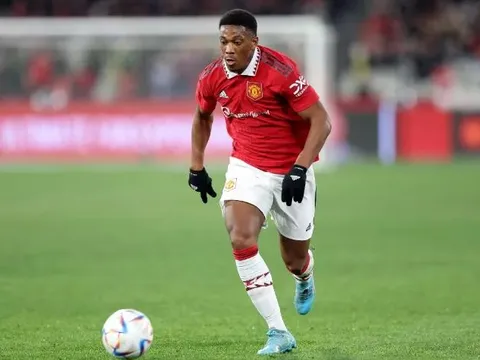 Xuất hiện bến đỗ tiềm năng cho Martial