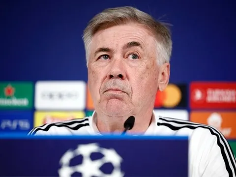 Ancelotti cân bằng kỷ lục của Sir Alex ở Champions League