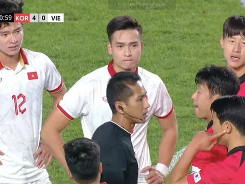 VFF ấn tượng với tình huống Son Heung-min "giải cứu" Việt Anh