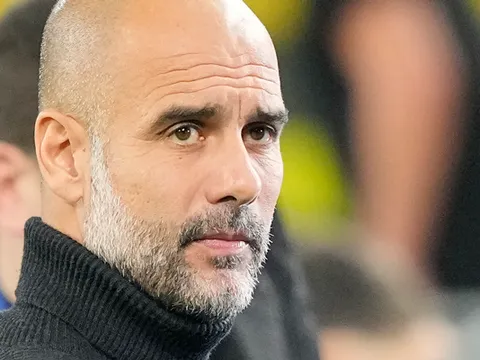 Những nỗi lo của Man City sau cú ăn ba lịch sử