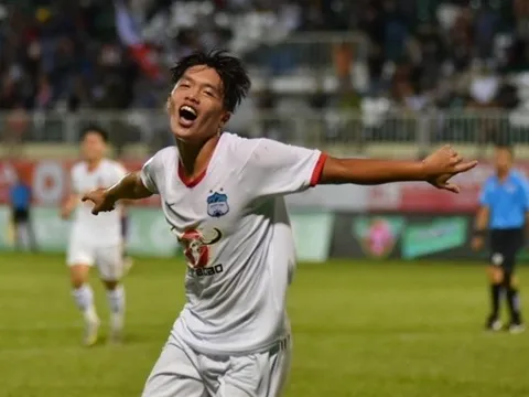 Ngôi sao U23 Việt Nam tỏa sáng giúp HAGL thắng Bình Dương