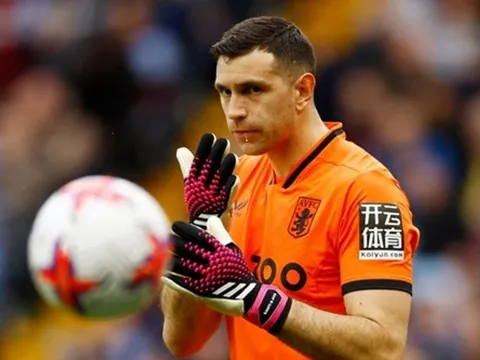 Emiliano Martinez chốt tương lai