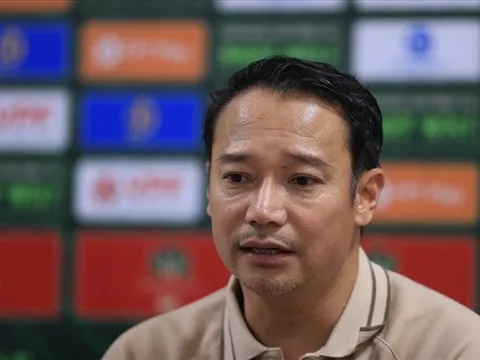 Toàn thắng 4 trận, HLV V-League tiết lộ điều bất ngờ
