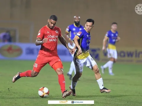 CAHN lật kèo SLNA vụ tiền đạo hay nhất mùa trước?