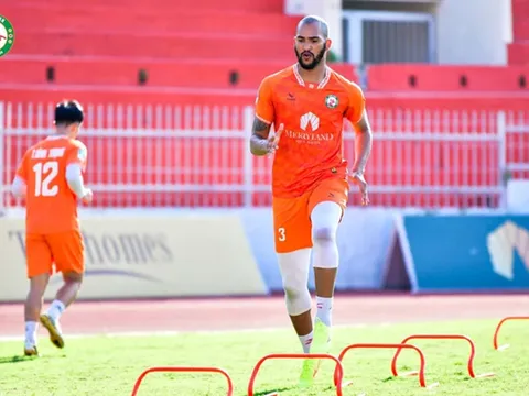 Sao gốc Brazil cao 1m89 muốn khoác áo ĐT Việt Nam