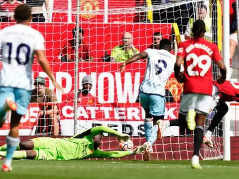 "Hộ pháp" 1m87 bất ngờ vì được U23 Việt Nam triệu tập