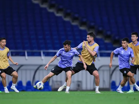 3 ngoại binh đồng loạt rời Hà Nội FC