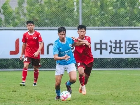 Phóng viên Trung Quốc thán phục CLB Việt Nam đánh bại U16 Man City