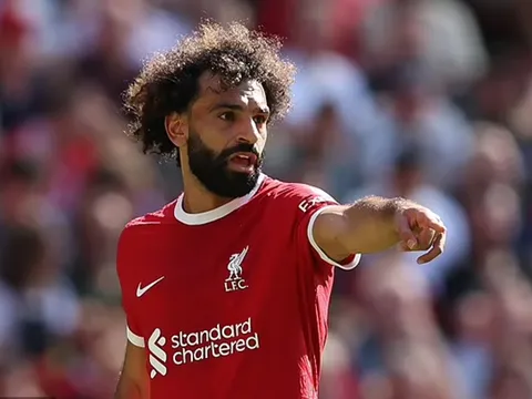 Al-Ittihad ra giá kỷ lục 215 triệu bảng, Salah rời Liverpool?
