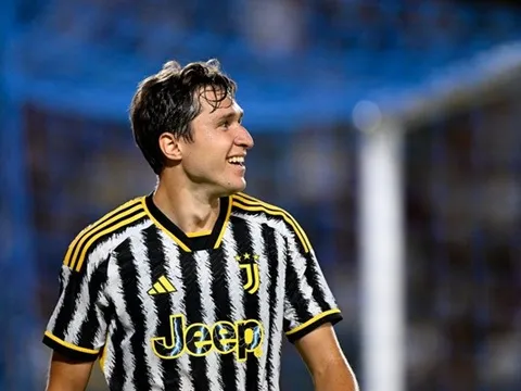 Newcastle chi 43 triệu bảng cho chân sút Juve