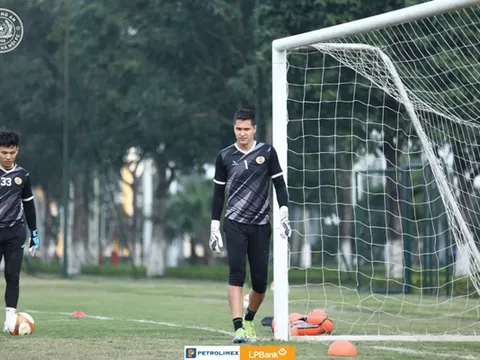 Nguyễn Filip về với HLV Kiatisuk