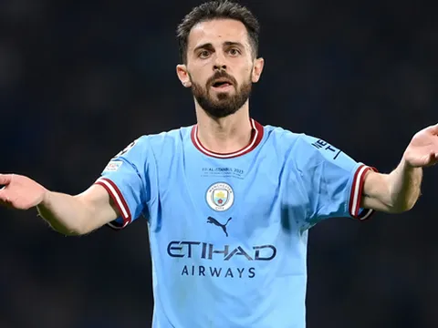 NÓNG! Silva mang cú sốc cho Barca