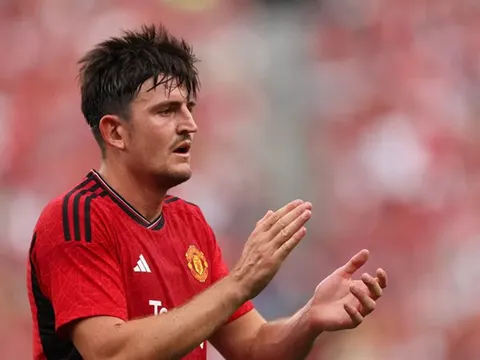 Shearer không ngạc nhiên về thương vụ trăm triệu của Man City