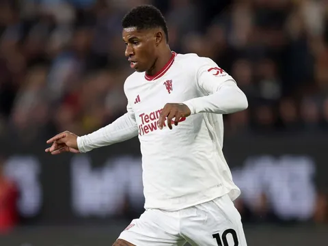 Thảm họa Rashford, đến Casemiro cũng phát cáu