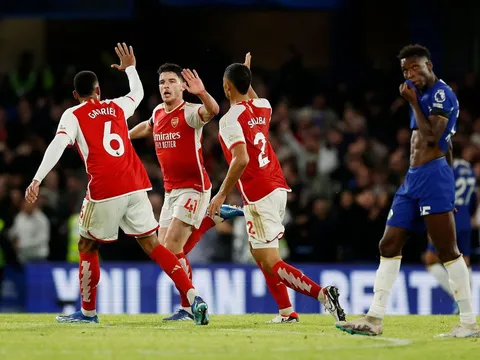 5 điểm nhấn Chelsea 2-2 Arsenal: Xoay chuyển chóng mặt; Đáng quên 2 GK