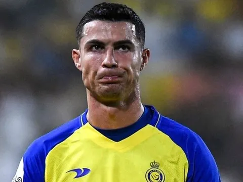 Ronaldo trắng tay mùa thứ hai liên tiếp