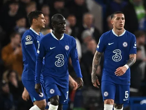 Michael Owen nêu điểm khó hiểu nhất trong dự án 500 triệu bảng của Chelsea