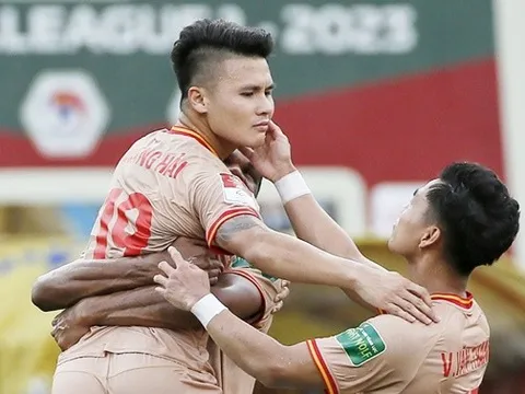 Quang Hải: Chờ thêm... cơn giận sau khi ghi bàn từ chấm 11m