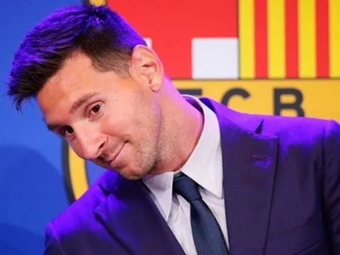 Barcelona: 'Messi muốn thi đấu ở cấp độ thấp hơn'