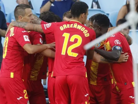 Phản ứng của Mason Greenwood khi ghi bàn trở lại