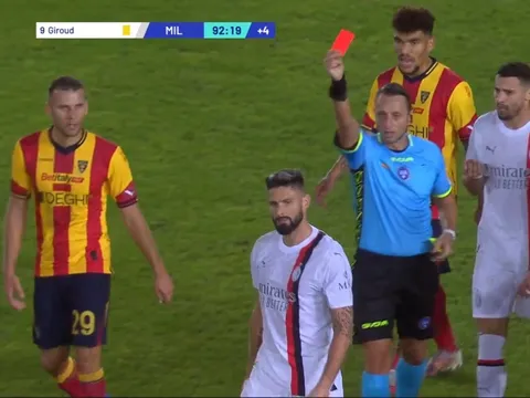 Giroud bị đuổi, AC Milan sẩy chân dù dẫn trước 2 bàn