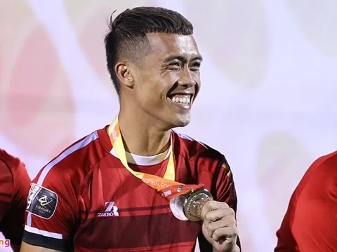 Tuyển thủ Việt Nam giải nghệ