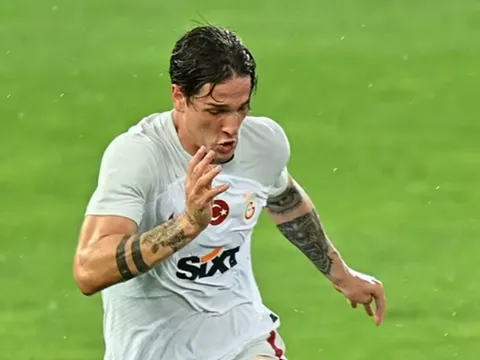 Aston Villa tăm tia trò cũ của Mourinho