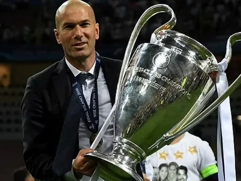 Zidane nói rõ khả năng đến Manchester huấn luyện