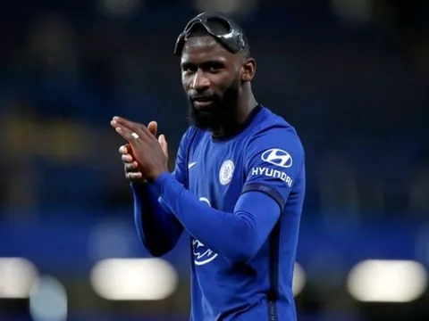 Crooks: "Cậu ấy là trung vệ xuất sắc nhất Chelsea"