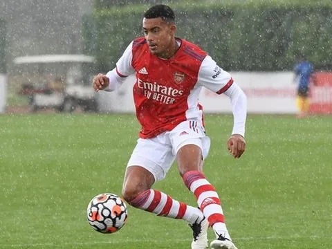 Ngọc quý Arsenal chia tay sân Emirates